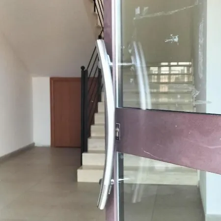 Twin House * Tito